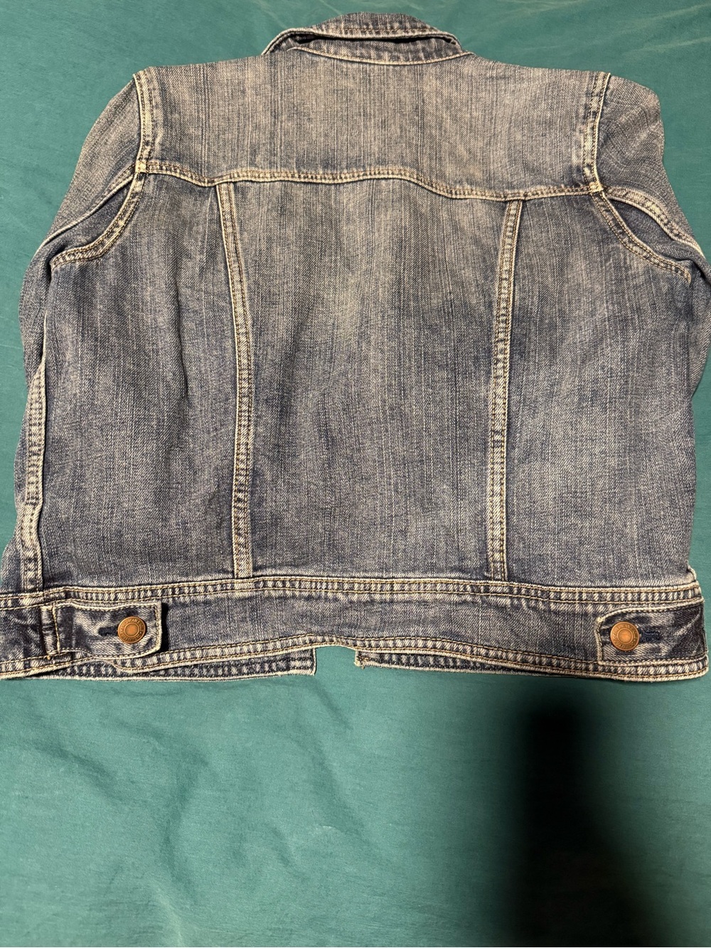 American Eagle Outfitters Faded Denim Jacket in Light Blue - Picture 7 of 9